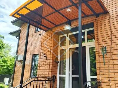 Арочный козырек из профилированного поликарбоната